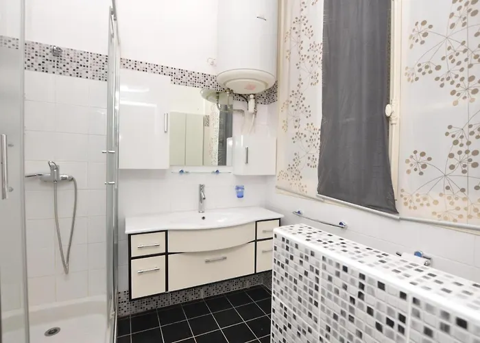 In With Wifi Appartement